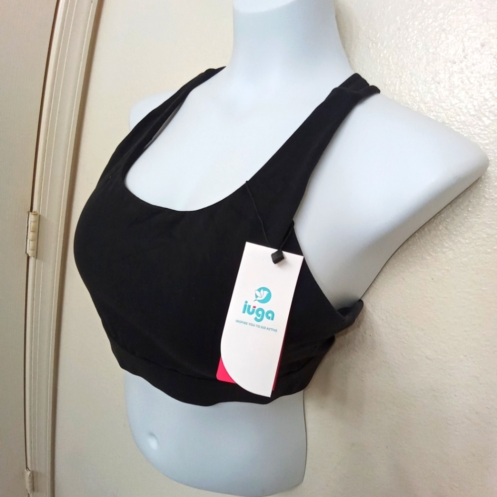 NWT  IUGA Cross Back Sports Bra.